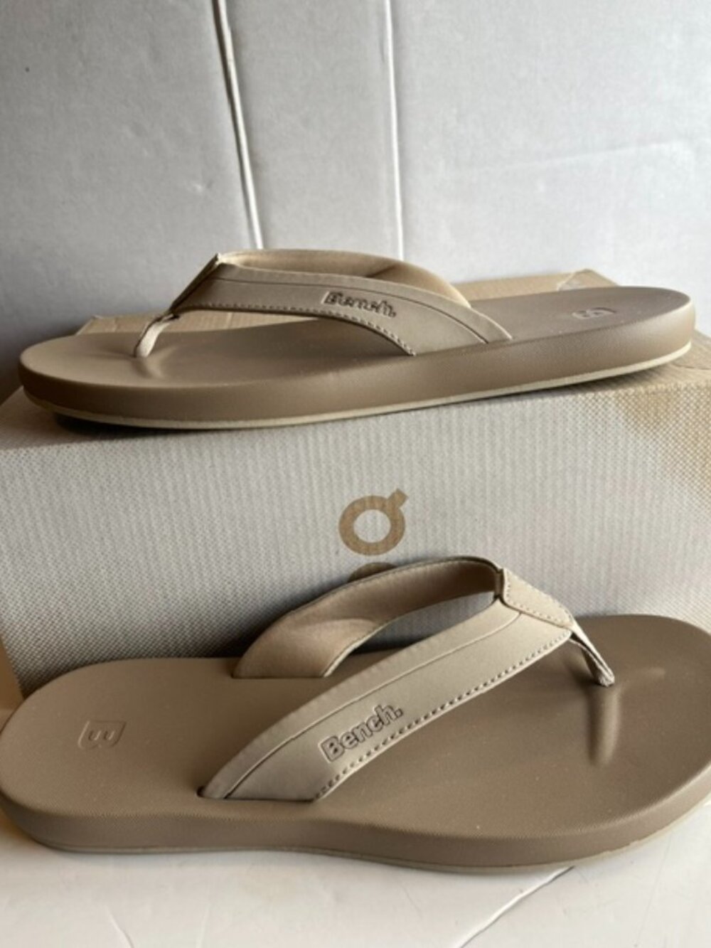 Bench comfort flip flop sandals.